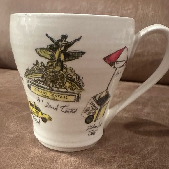 Set of Diva Pyari Linea Carta Illustrated Travel Mugs - Picture 9 of 14